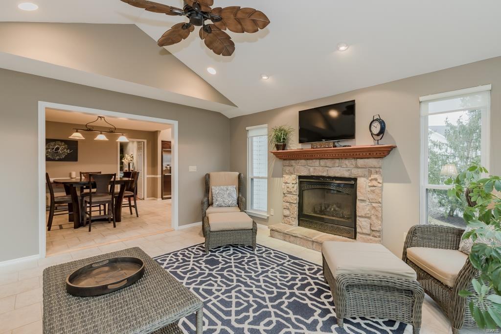 5877 Canterfield Court Weldon Spring, MO 63304 - Photo 11 of 52 Gallery Image 11