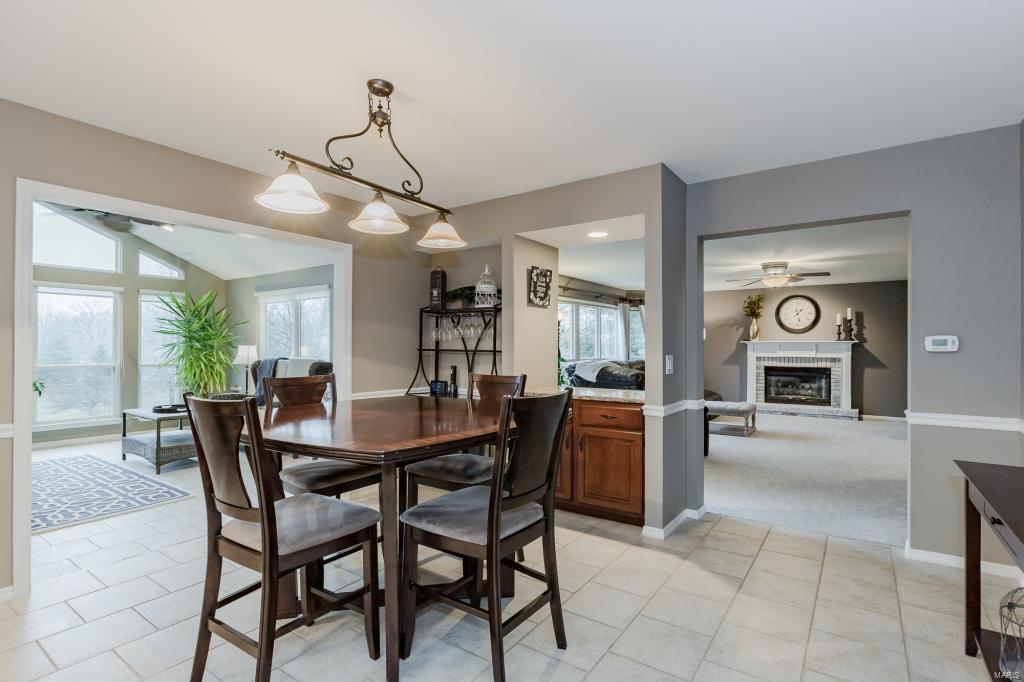 5877 Canterfield Court Weldon Spring, MO 63304 - Photo 9 of 52 Gallery Image 9