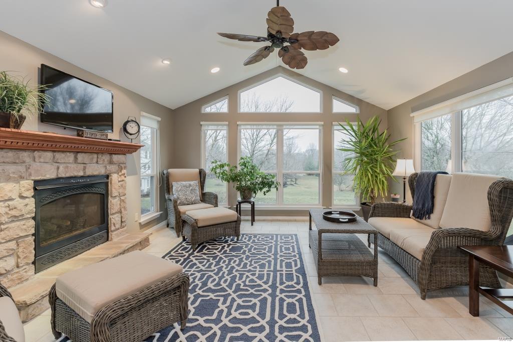5877 Canterfield Court Weldon Spring, MO 63304 - Photo 10 of 52 Gallery Image 10
