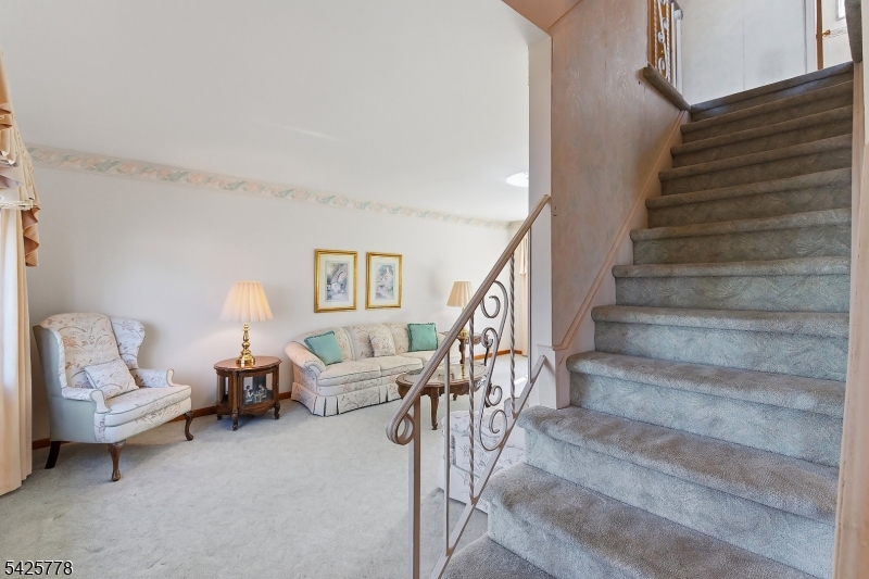 38 Atkins Terrace East Rutherford, NJ 07073 - Photo 18 of 37