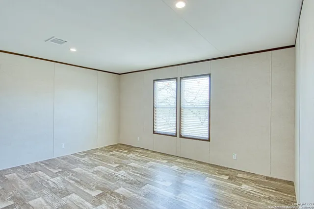 $305,000 | 418 Pr Sunset Vista Drive, Somerset, TX 78069