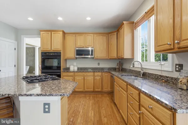 $1,100,000 | 5440 Sherman Oaks Court, Haymarket, VA 20169