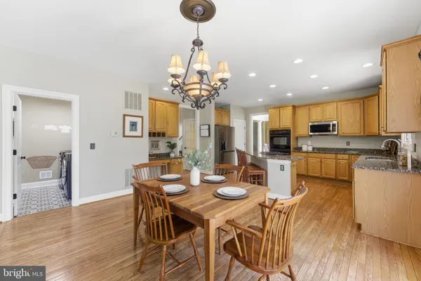 $1,100,000 | 5440 Sherman Oaks Court, Haymarket, VA 20169