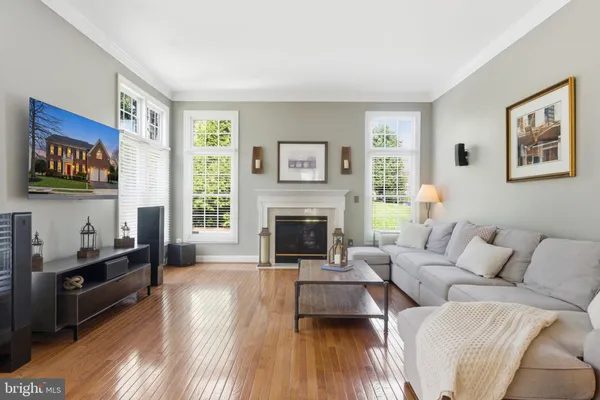 $1,100,000 | 5440 Sherman Oaks Court, Haymarket, VA 20169