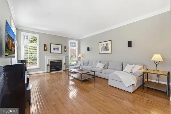 $1,100,000 | 5440 Sherman Oaks Court, Haymarket, VA 20169