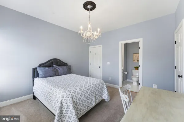 $1,100,000 | 5440 Sherman Oaks Court, Haymarket, VA 20169