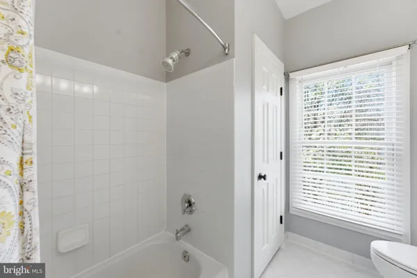 $1,100,000 | 5440 Sherman Oaks Court, Haymarket, VA 20169