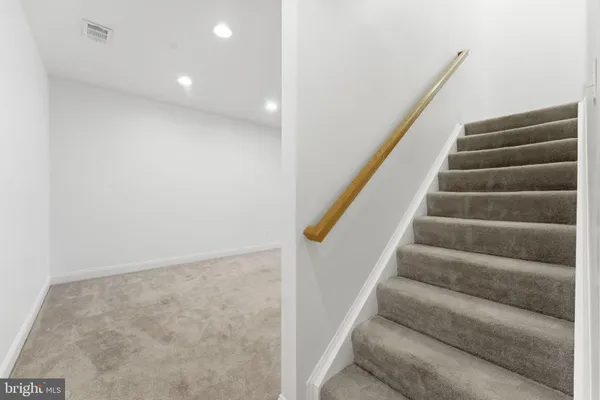 $1,100,000 | 5440 Sherman Oaks Court, Haymarket, VA 20169