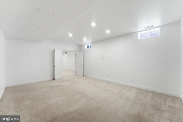 $1,100,000 | 5440 Sherman Oaks Court, Haymarket, VA 20169