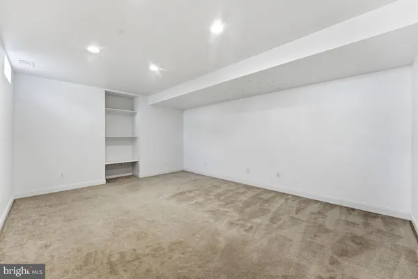 $1,100,000 | 5440 Sherman Oaks Court, Haymarket, VA 20169