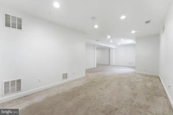 $1,100,000 | 5440 Sherman Oaks Court, Haymarket, VA 20169