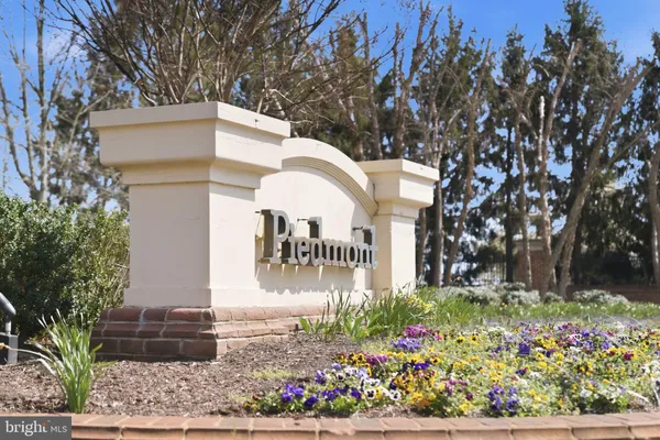 $1,100,000 | 5440 Sherman Oaks Court, Haymarket, VA 20169