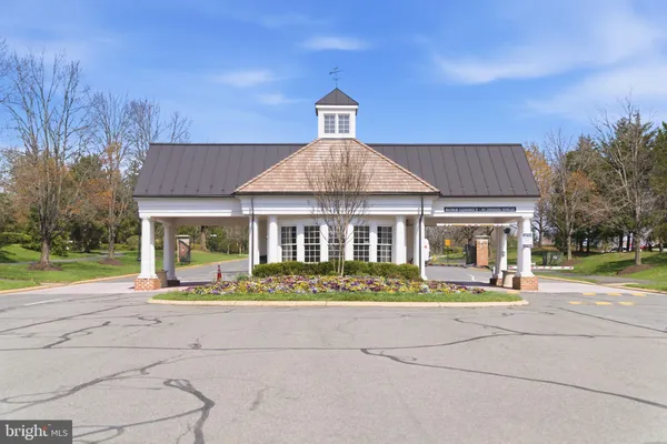 $1,100,000 | 5440 Sherman Oaks Court, Haymarket, VA 20169