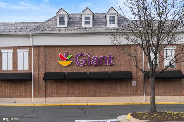 $1,100,000 | 5440 Sherman Oaks Court, Haymarket, VA 20169