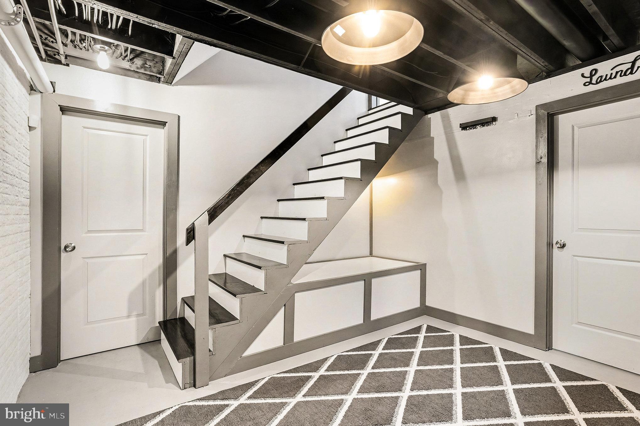 85 Railroad Avenue Glyndon, MD 21071 - Photo 21 of 28 a view of an entryway