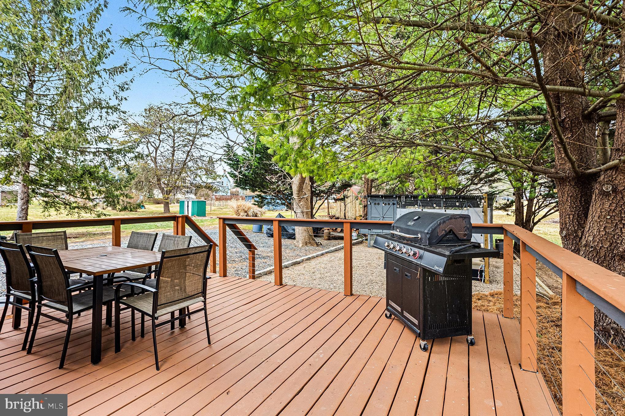 85 Railroad Avenue Glyndon, MD 21071 - Photo 23 of 28 a view of outdoor space with wooden floor and seating