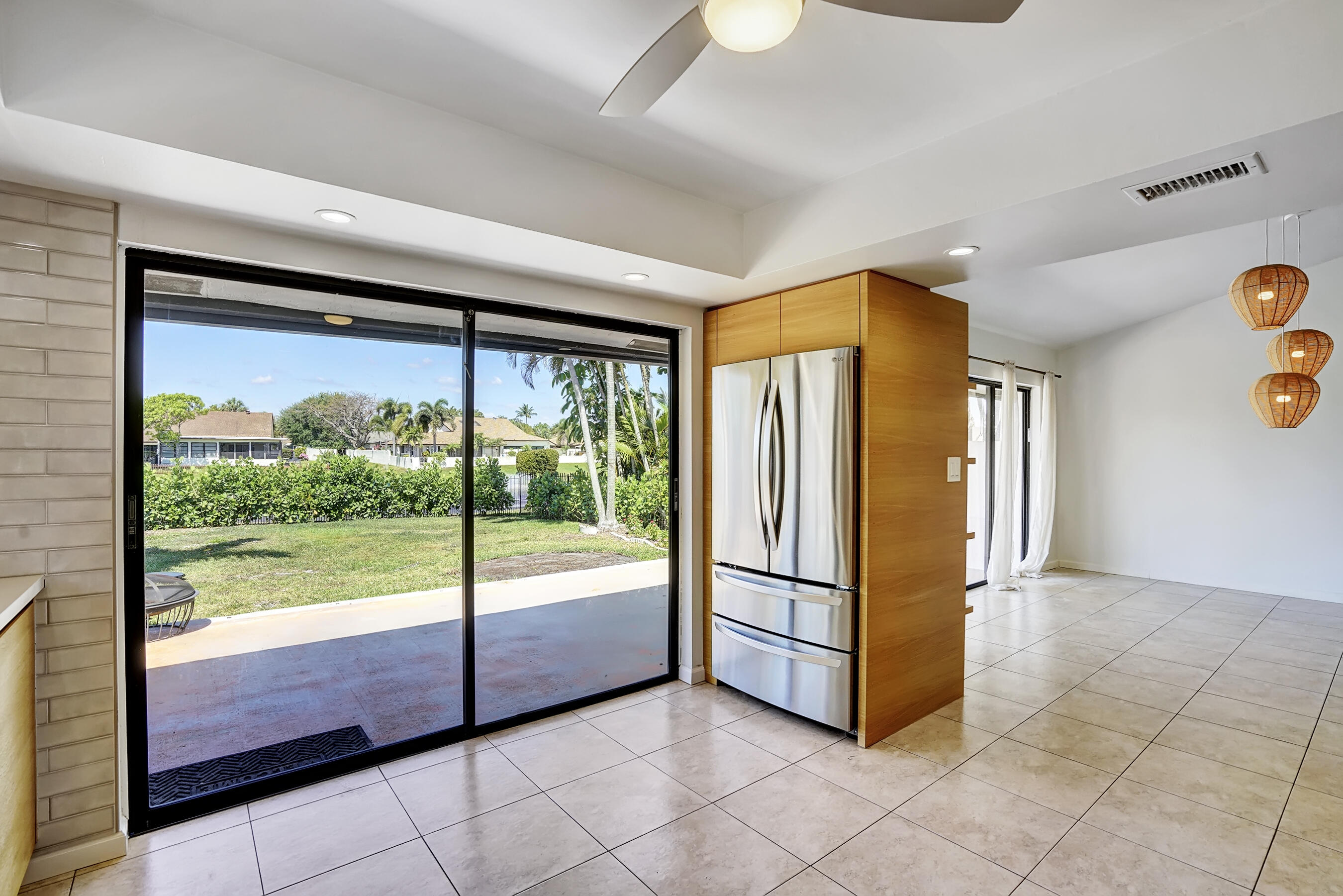 434 Southwest 27th Avenue Delray Beach, FL 33445 - Photo 20 of 38 Kitchen/Patio