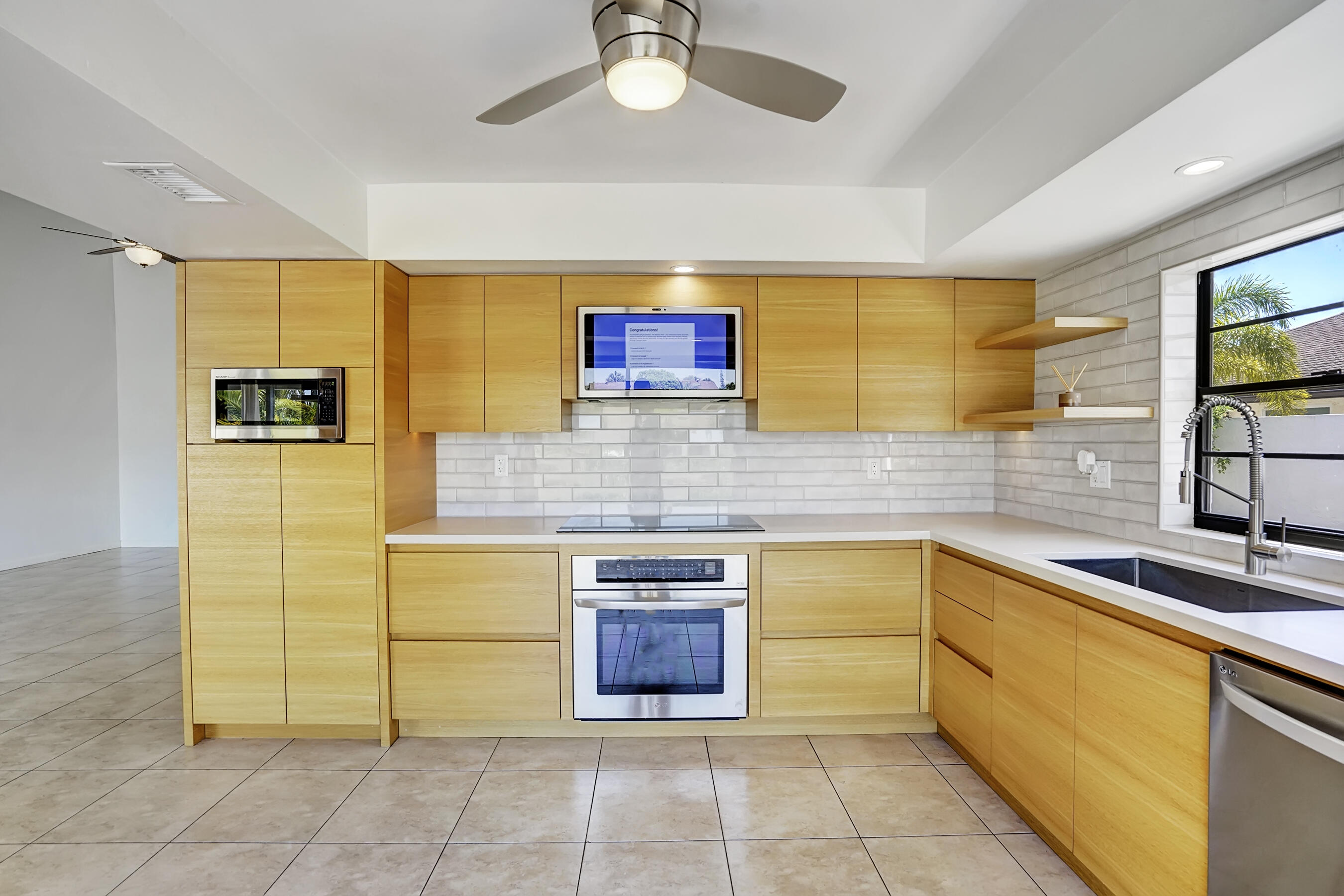 434 Southwest 27th Avenue Delray Beach, FL 33445 - Photo 21 of 38 Kitchen
