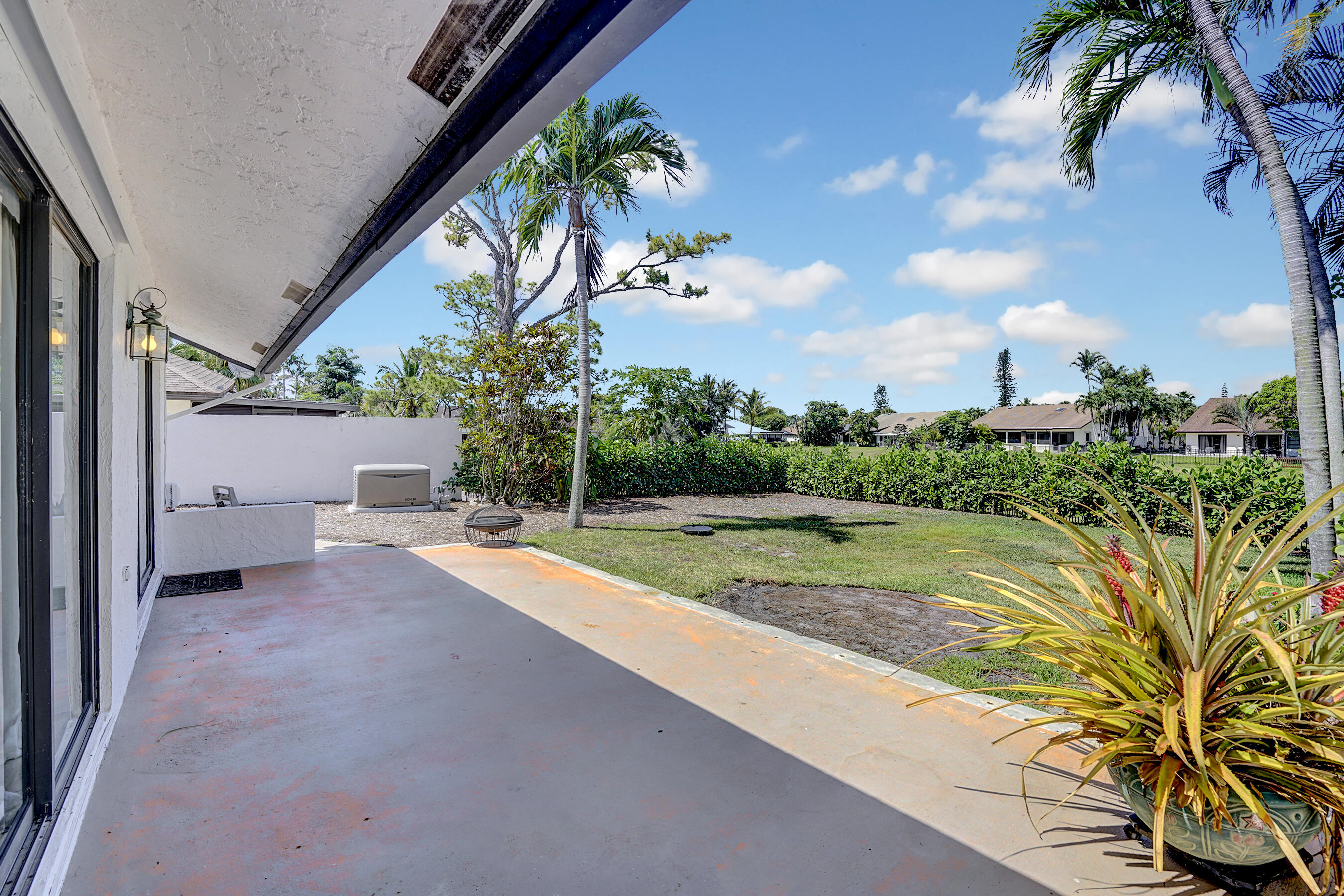434 Southwest 27th Avenue Delray Beach, FL 33445 - Photo 23 of 38 Patio/Backyard