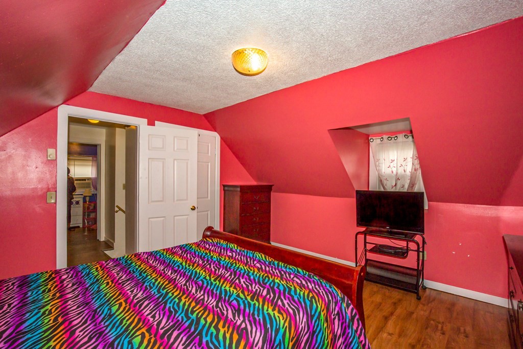 253 Pheland Street Springfield, MA 01109 - Photo 29 of 39 Gallery Image 29