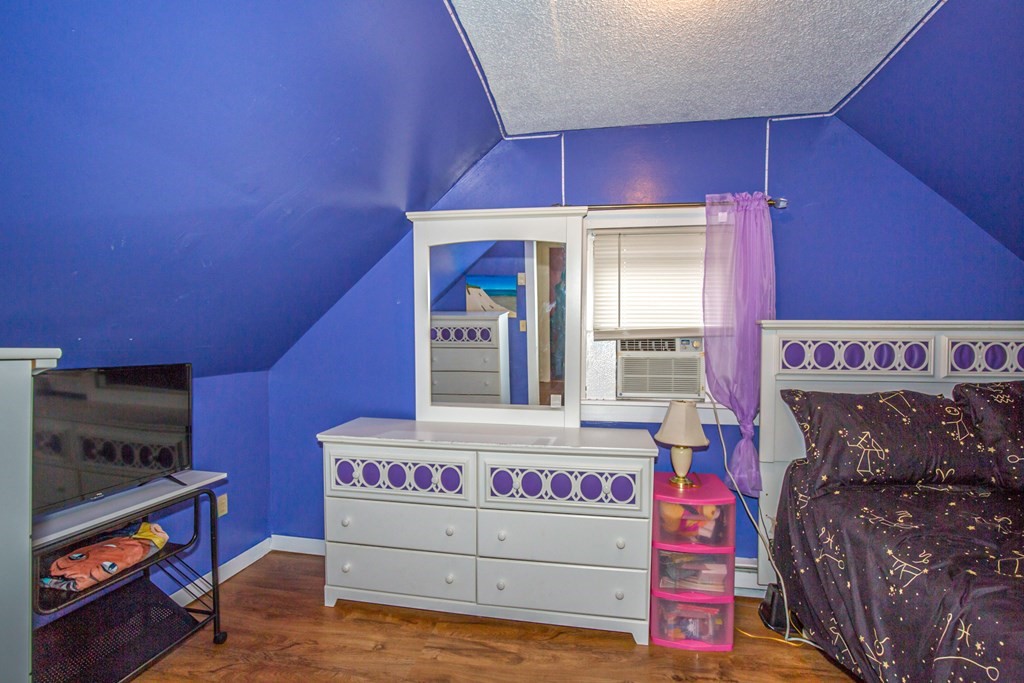253 Pheland Street Springfield, MA 01109 - Photo 30 of 39 Gallery Image 30