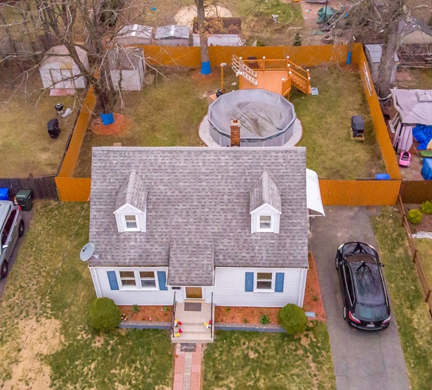 253 Pheland Street Springfield, MA 01109 - Photo 32 of 39 Gallery Image 32