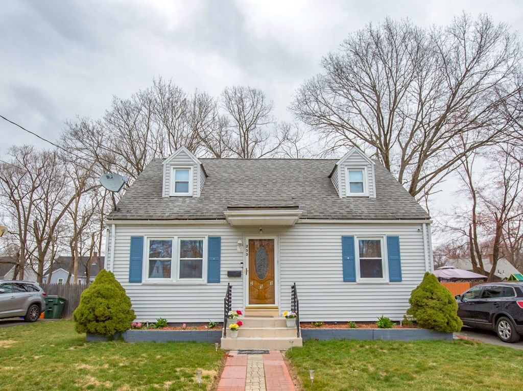 253 Pheland Street Springfield, MA 01109 - Photo 33 of 39 Gallery Image 33