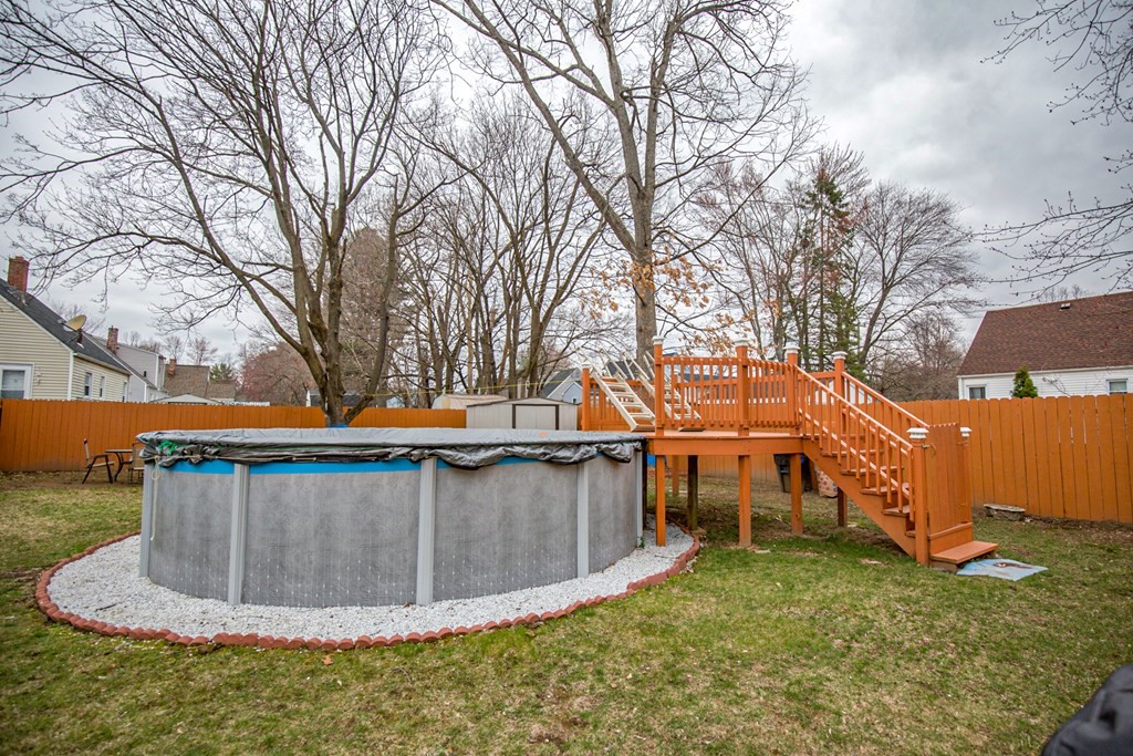 253 Pheland Street Springfield, MA 01109 - Photo 38 of 39 Gallery Image 38