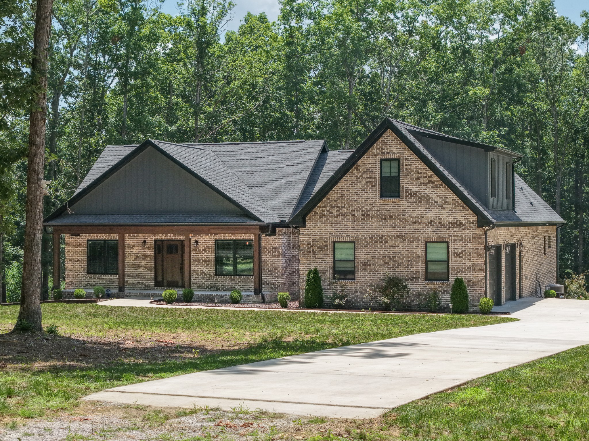 2200 Little Texas Road Goodspring, TN 38460 - Photo 2 of 61