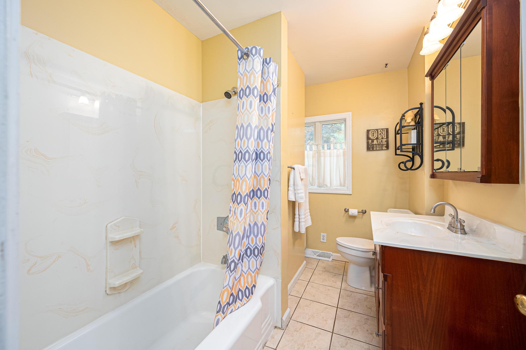 5801 Sinclair Road Columbus, OH 43229 - Photo 28 of 48 Gallery Image 28