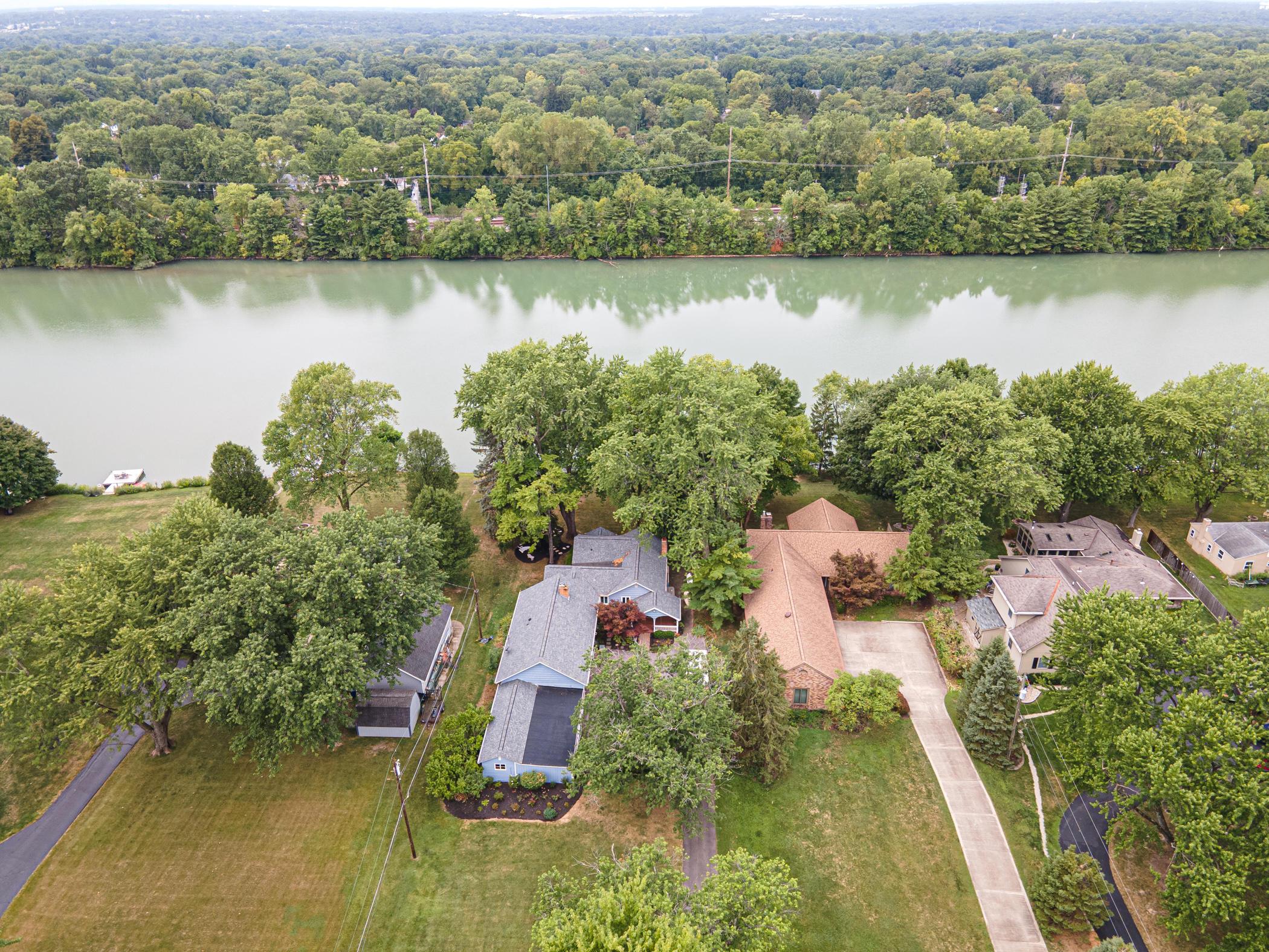 5801 Sinclair Road Columbus, OH 43229 - Photo 8 of 48 Gallery Image 8
