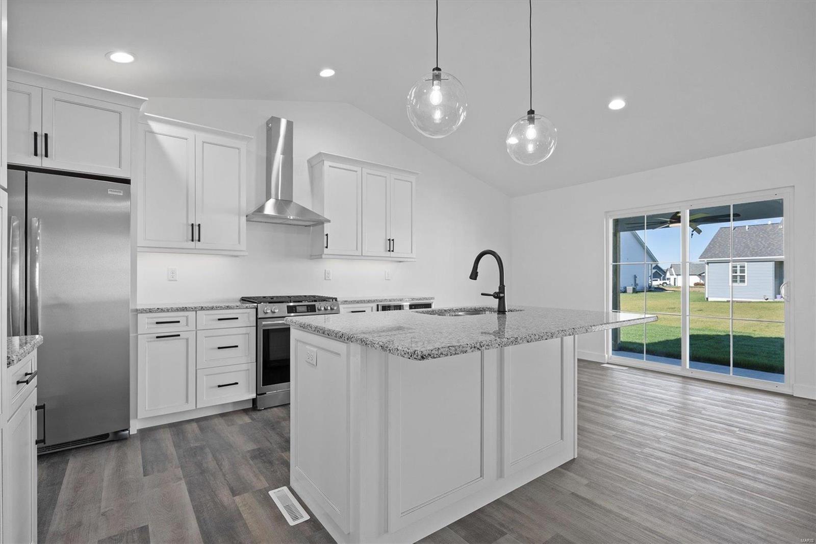 416 Rumsfeld Drive Troy, IL 62294 - Photo 12 of 41 Gallery Image 12