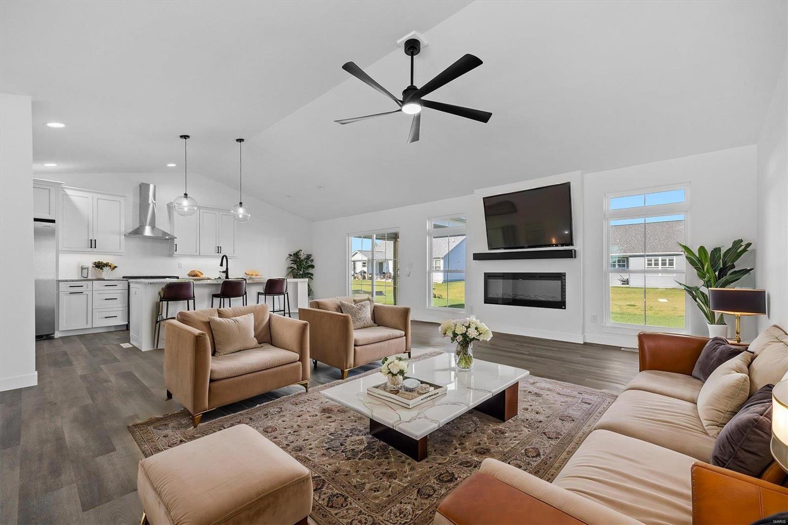 416 Rumsfeld Drive Troy, IL 62294 - Photo 6 of 41 Gallery Image 6