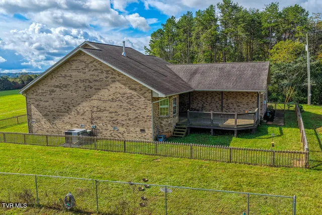 $833,000 | 317 Handy Lane, Rogersville, TN 37857