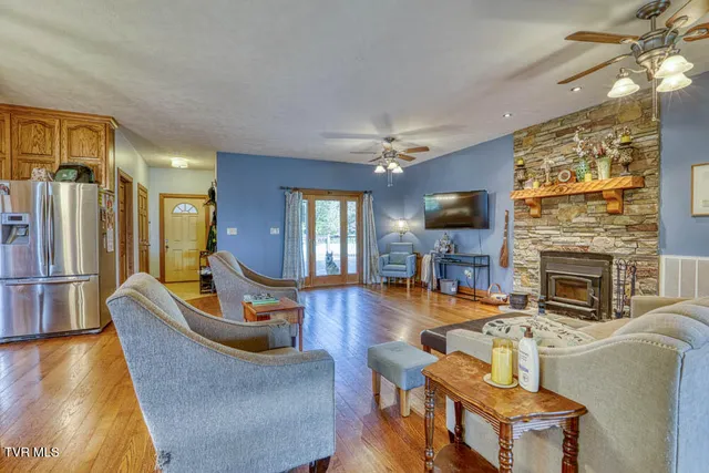 $833,000 | 317 Handy Lane, Rogersville, TN 37857