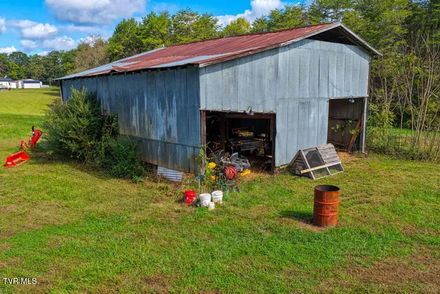 $833,000 | 317 Handy Lane, Rogersville, TN 37857