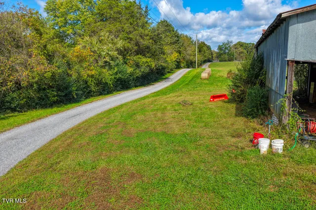 $833,000 | 317 Handy Lane, Rogersville, TN 37857