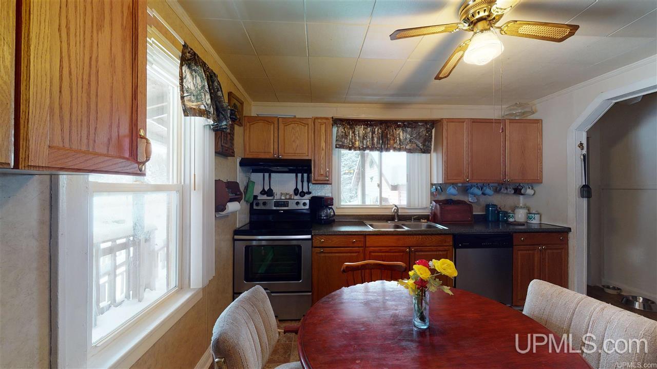 1935 Rd PI Ishpeming, MI 49849 - Photo 5 of 45 Gallery Image 5