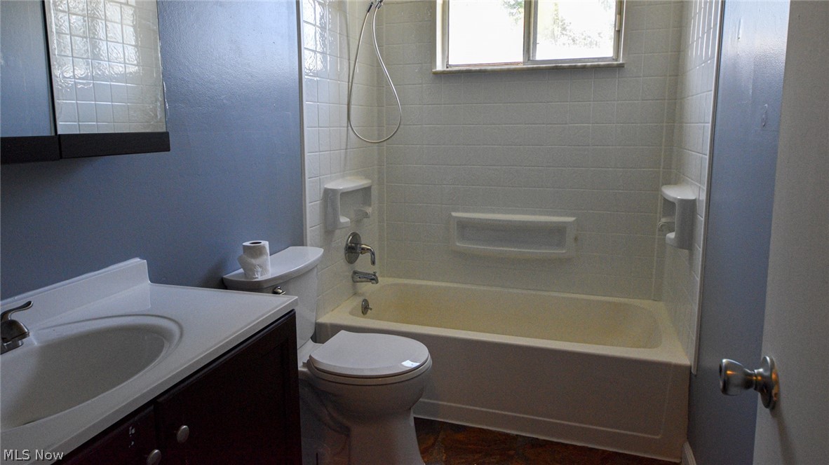 4425 State Road Medina, OH 44256 - Photo 14 of 20