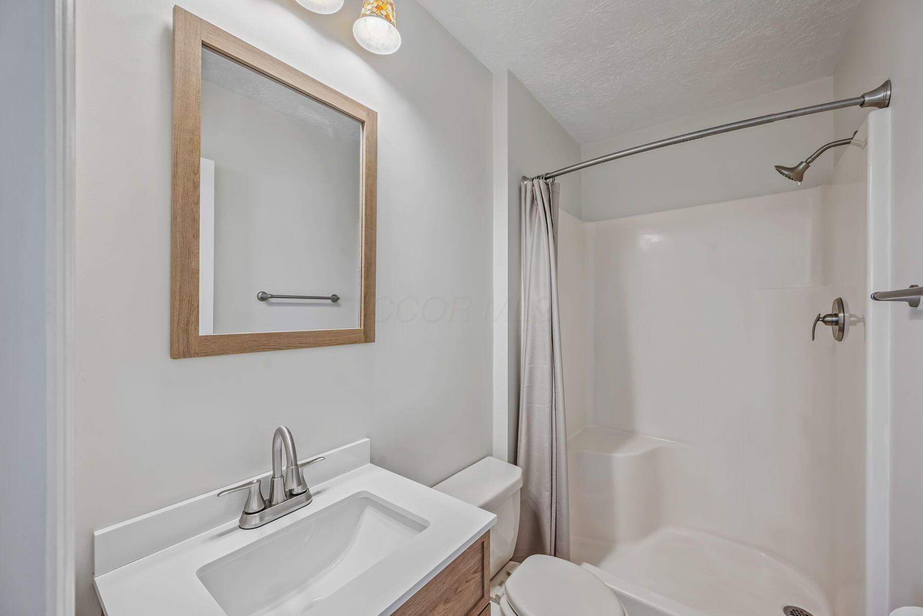 240 Morral-Kirkpatrick Road Marion, OH 43302 - Photo 29 of 39 Master Bath