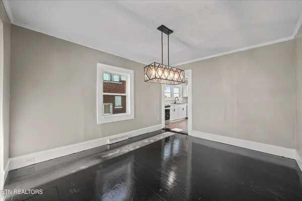 $1,900 | 3034 East 5th Avenue, Knoxville, TN 37914