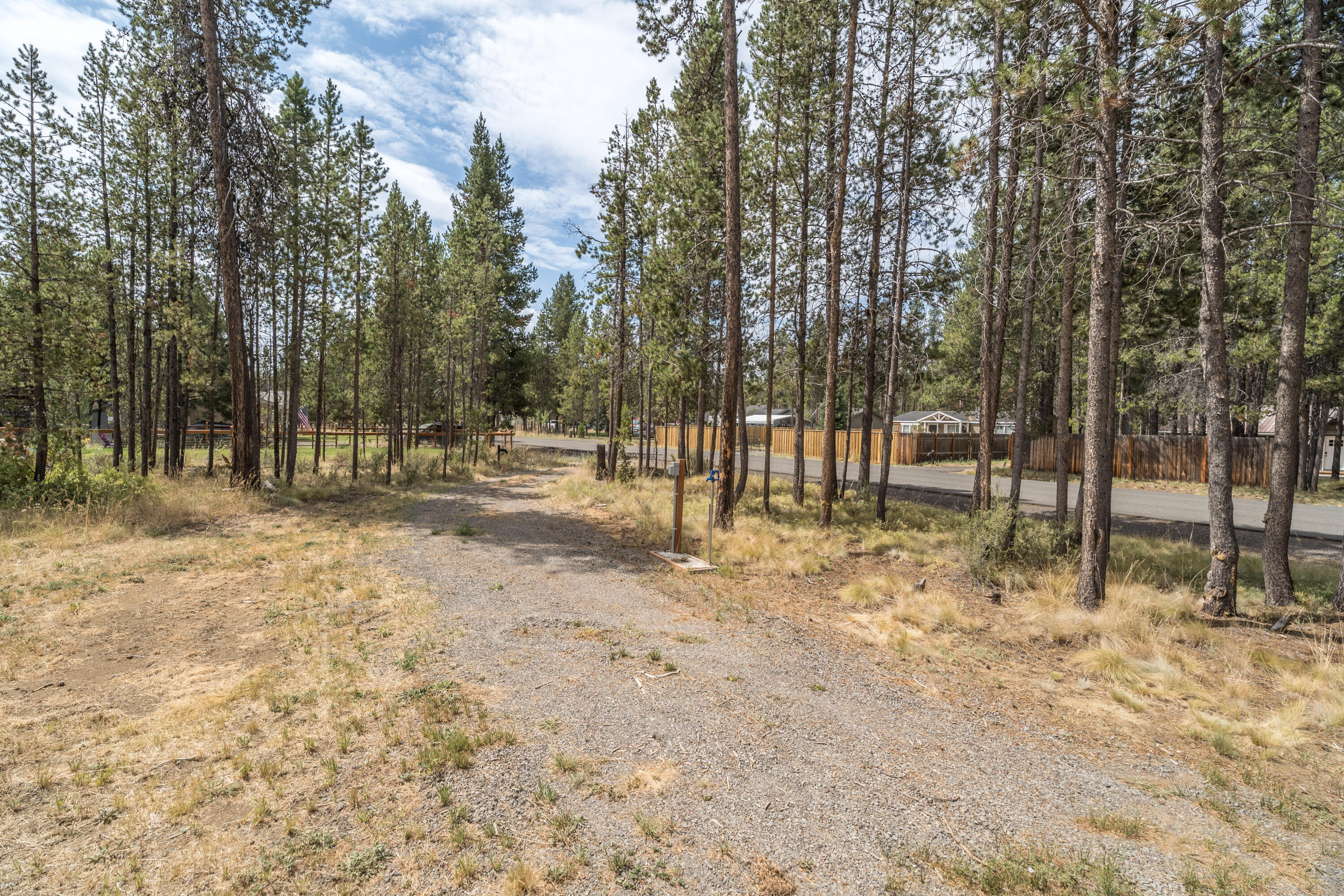 55726 Swan Road Bend, OR 97707 - Photo 26 of 31 RV Pull Thru