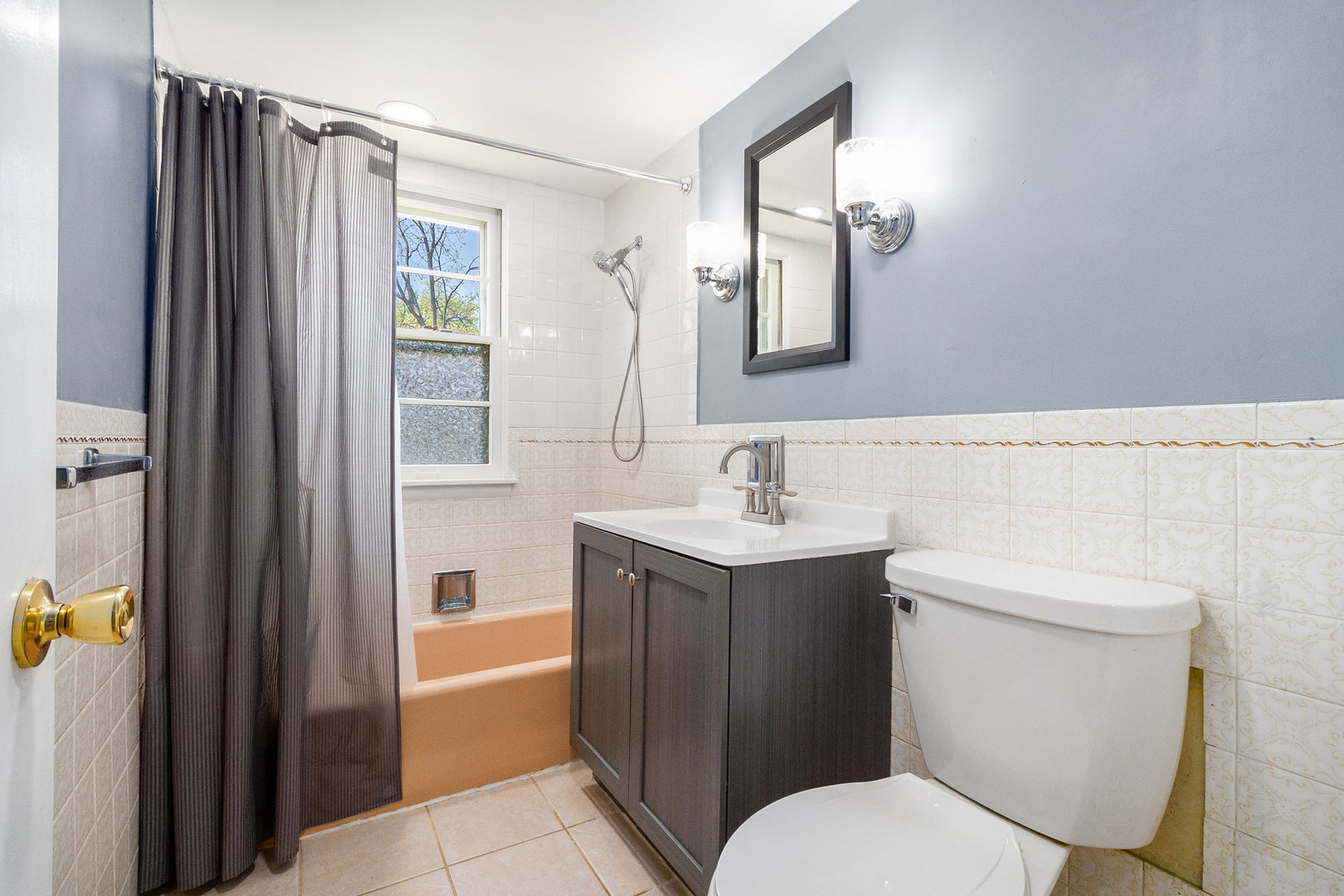 1301 Black Road Joliet, IL 60435 - Photo 15 of 26 Gallery Image 15