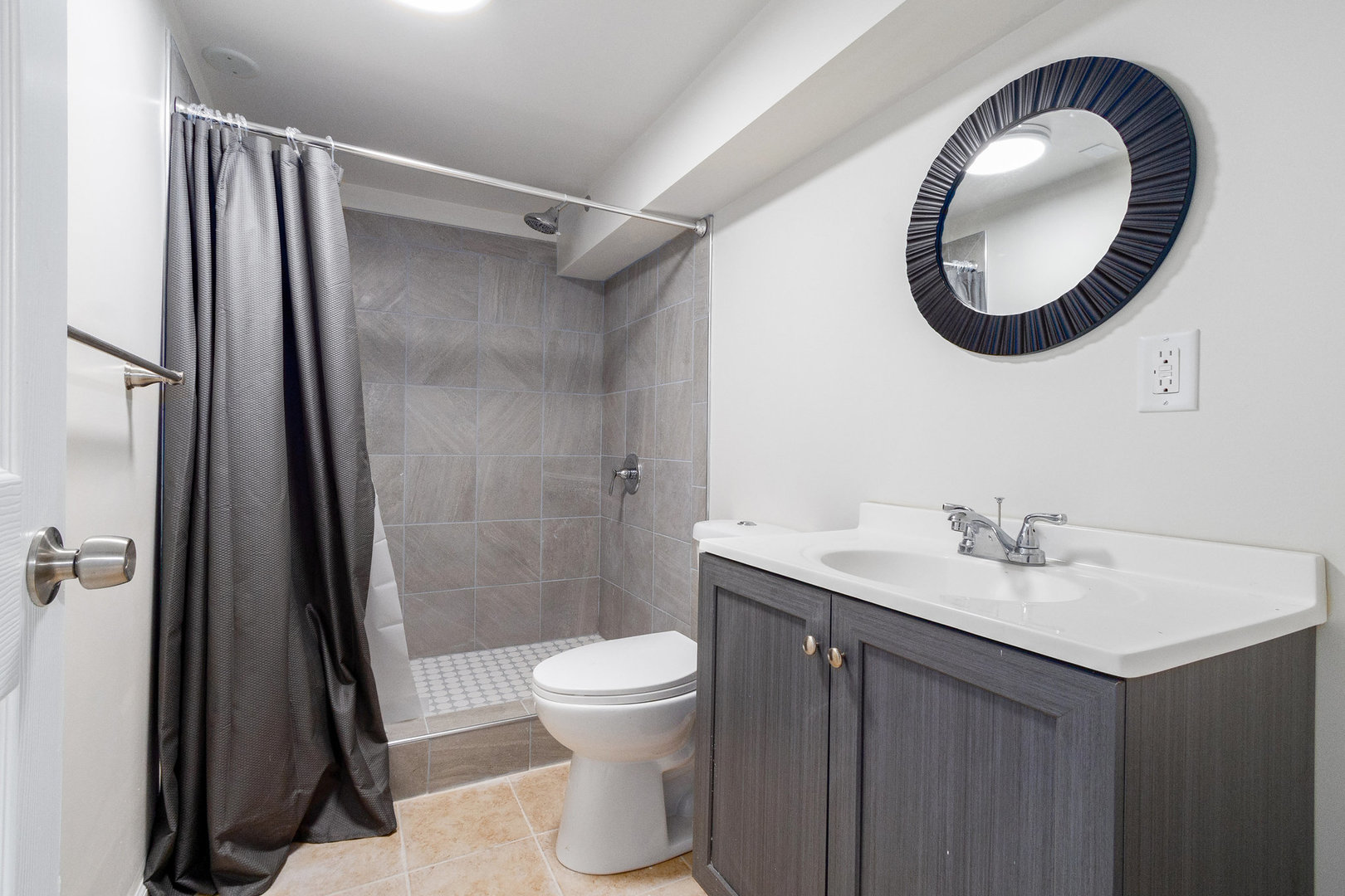 1301 Black Road Joliet, IL 60435 - Photo 9 of 26 Gallery Image 9