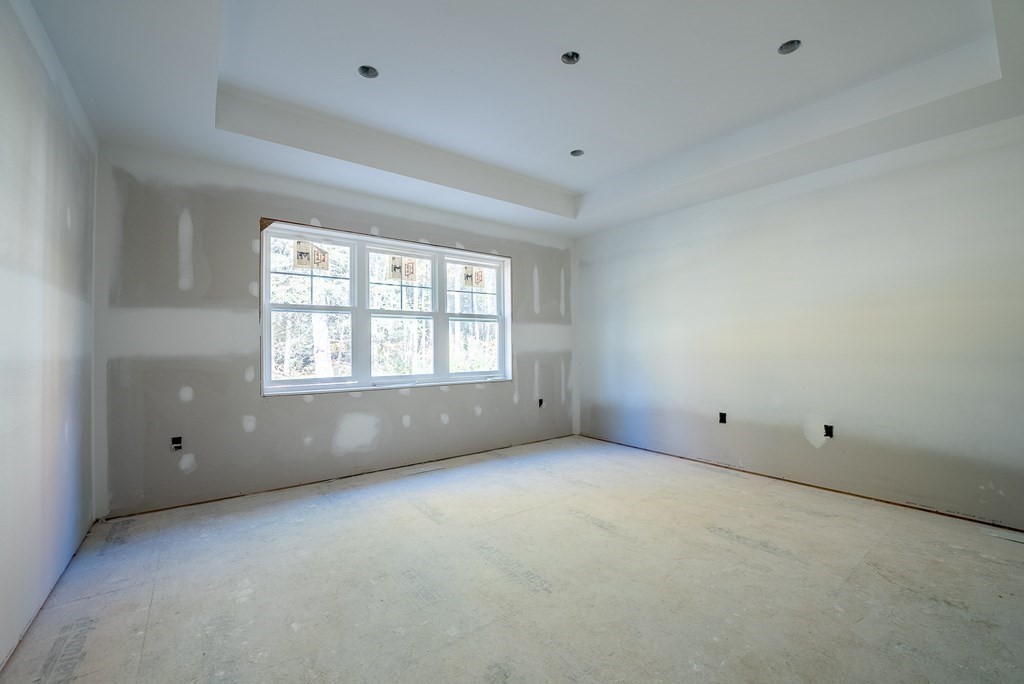 3 Conrad Circle, Unit 3 Holden, MA 01520 - Photo 13 of 40