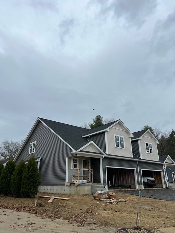 3 Conrad Circle, Unit 3 Holden, MA 01520 - Photo 2 of 40