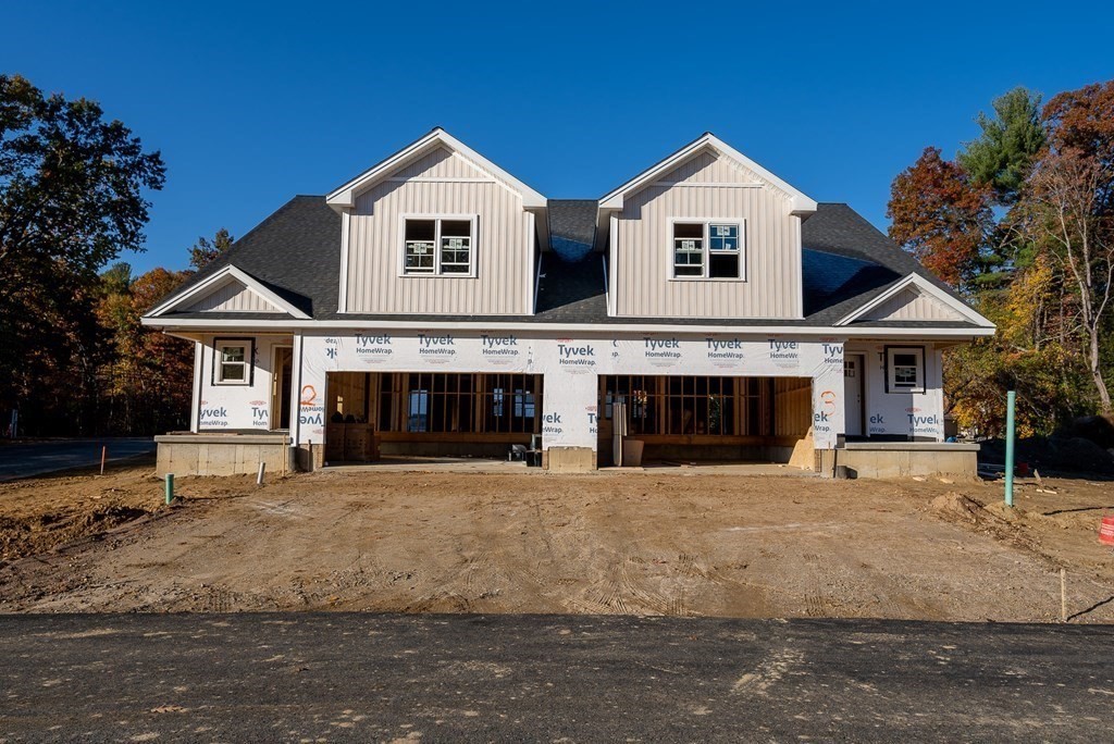3 Conrad Circle, Unit 3 Holden, MA 01520 - Photo 4 of 40