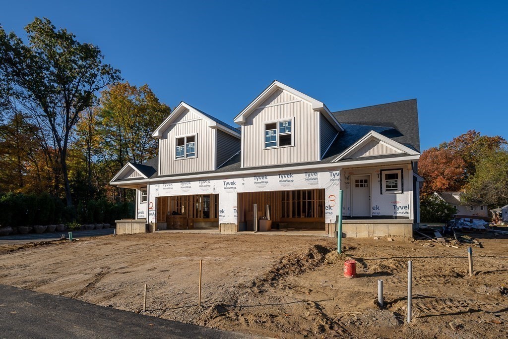 3 Conrad Circle, Unit 3 Holden, MA 01520 - Photo 5 of 40