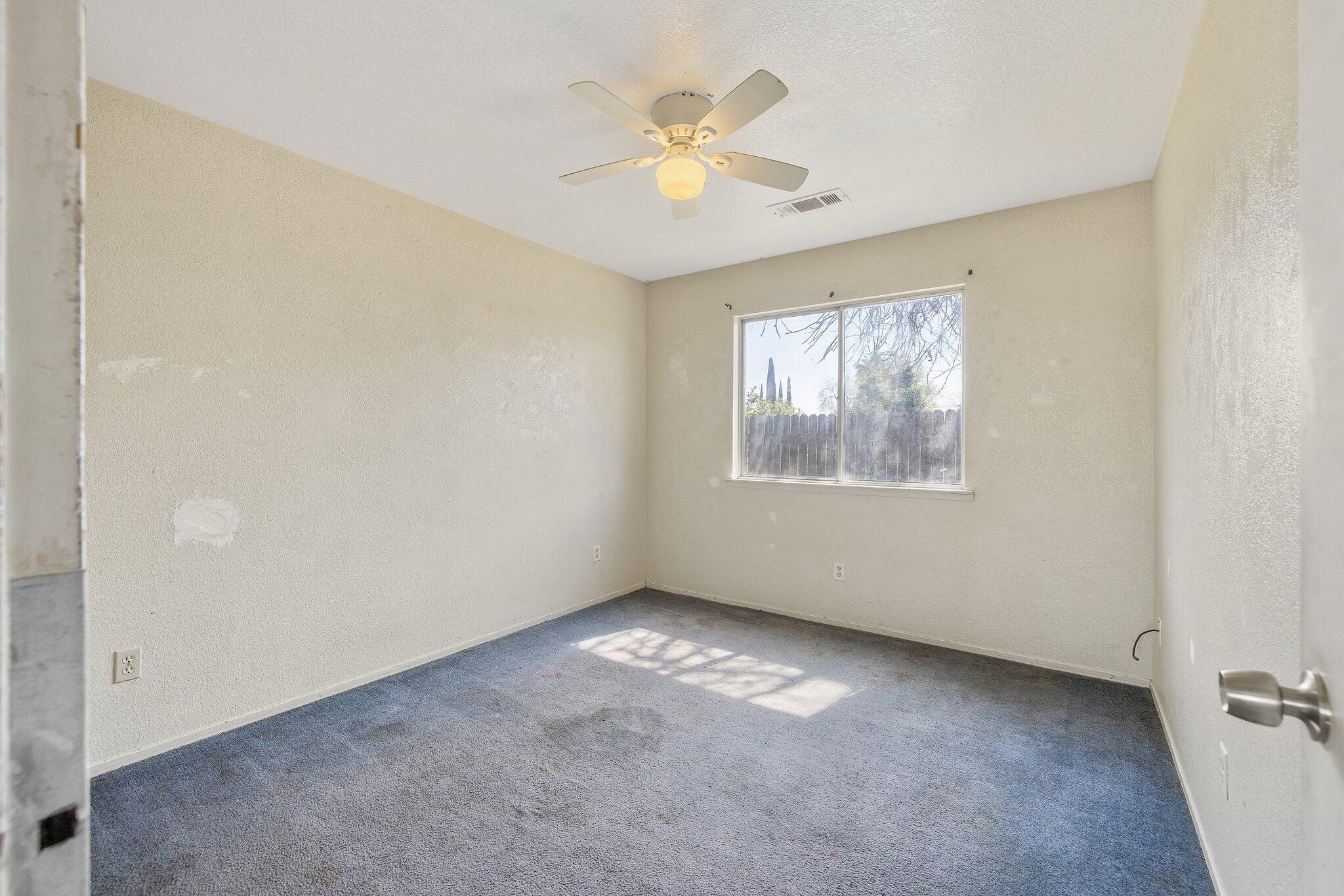 30988 Commercial Road Visalia, CA 93291 - Photo 25 of 30 27