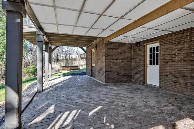 $419,999 | 530 Laurel Mountain Road, North Wilkesboro, NC 28659